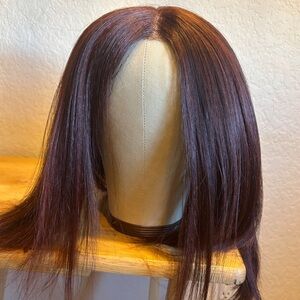 Outre Synthetic Melted Hairline Lace Front Wig- MARTINA (DRFFRDVV)